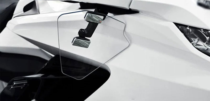 Side Wind Deflector