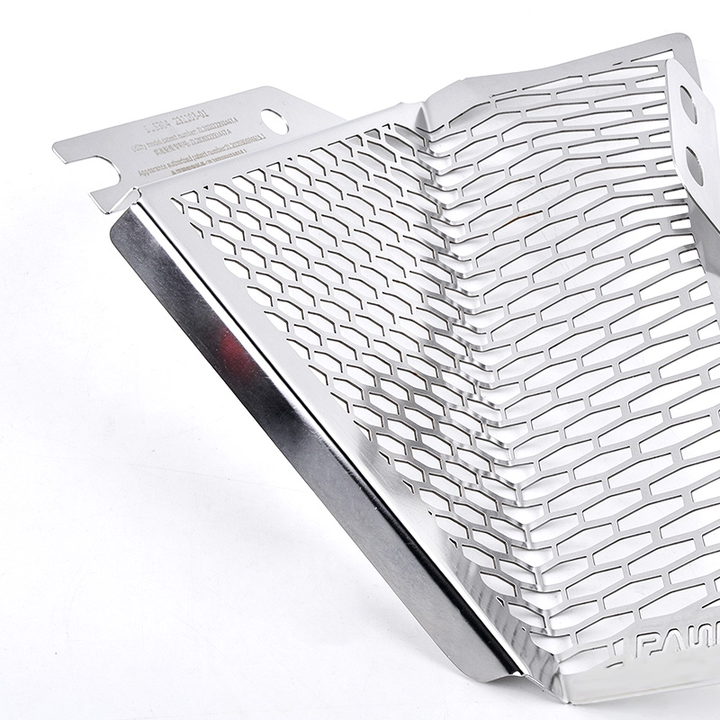 PANICAL Honda Gold Wing GL1800 silver 304 stainless steel radiator guard mesh detail 2018-2026
