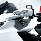 PANICAL Gold Wing GL1800 F6B gray piano black hand wind deflectors installed below the rearview mirrors