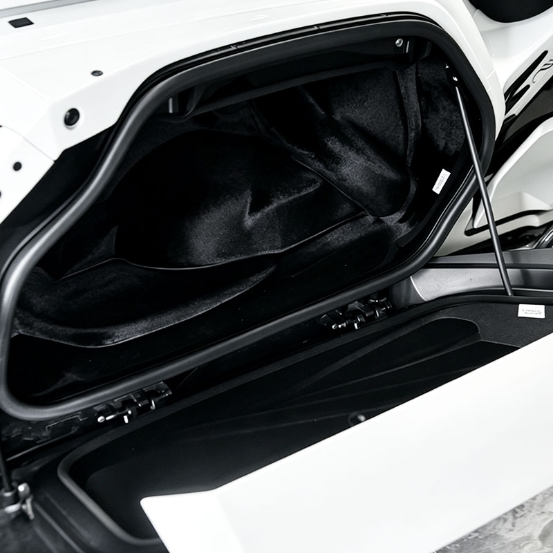 PANICAL Gold Wing GL1800 F6B Saddlebag Interior Liner Kit installed inside right saddlebag