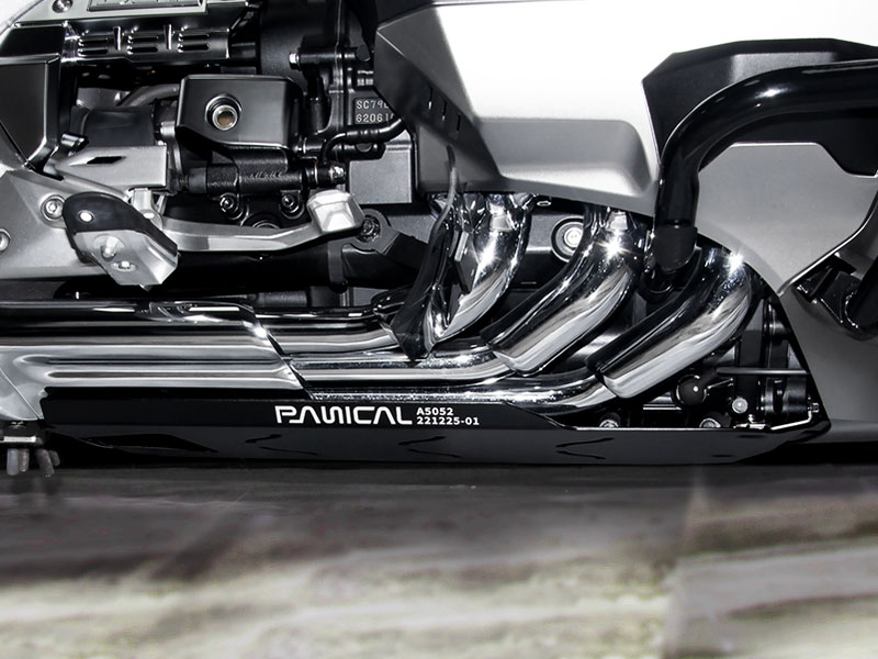 PANICAL Honda Gold Wing protection accessories and center stand